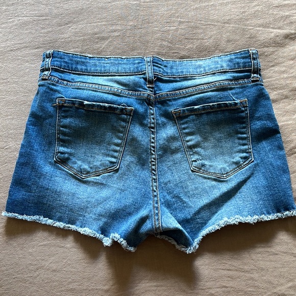STS Ripped Blue High Rise Shorts - Picture 2 of 4